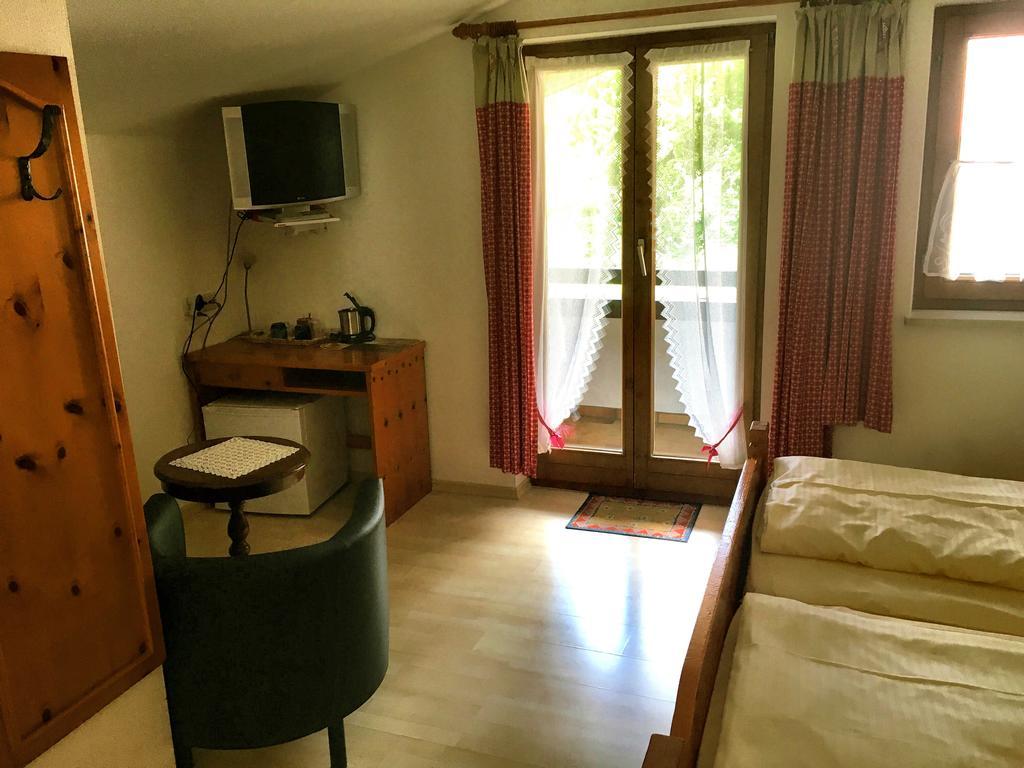 Gaestehaus Brigitte Garmisch-Partenkirchen járás Kültér fotó